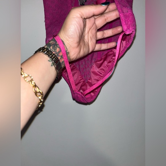 Victoria’s Secret VERY SEXY Icon Push-Up Teddy – XS - Picture 9 of 13